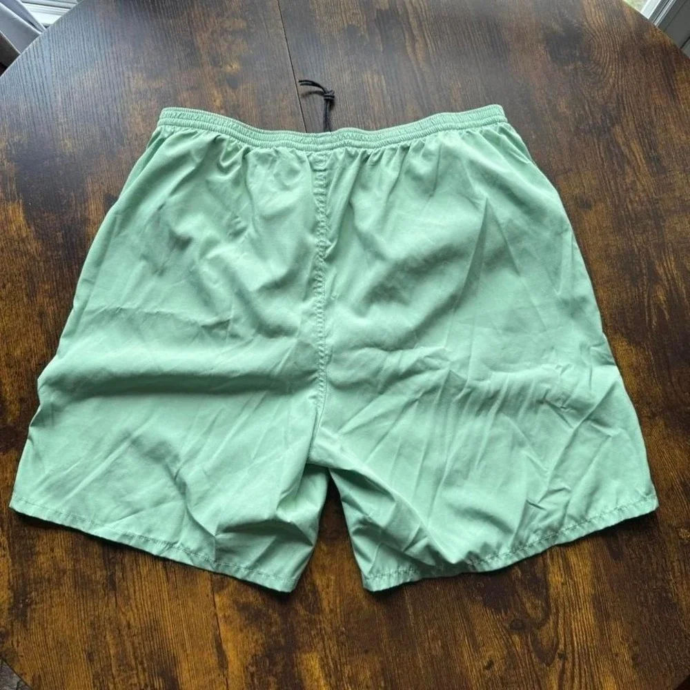 Patagonia Men's Swim Trunks Green Size L Lined Lightweight